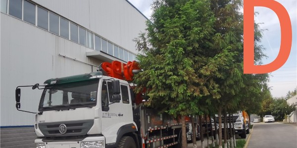 混凝土泵車(chē)是如何把混凝土輸送到高處的？
